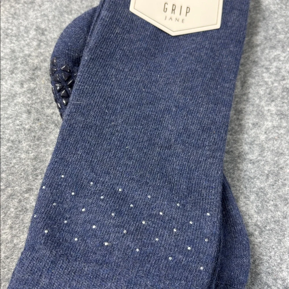 Tavi Grip  Jane non slip grip organic cotton  Socks in Blue small 6-8